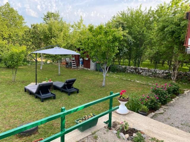 Kalista Villa Jurdani Екстериор снимка