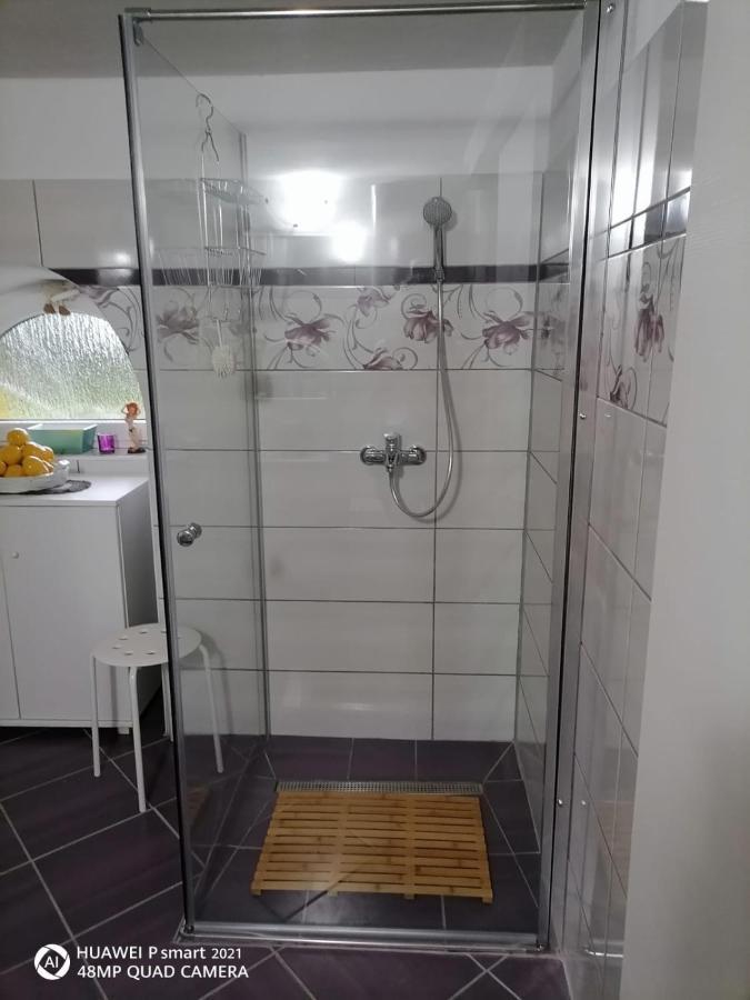 Kalista Villa Jurdani Екстериор снимка