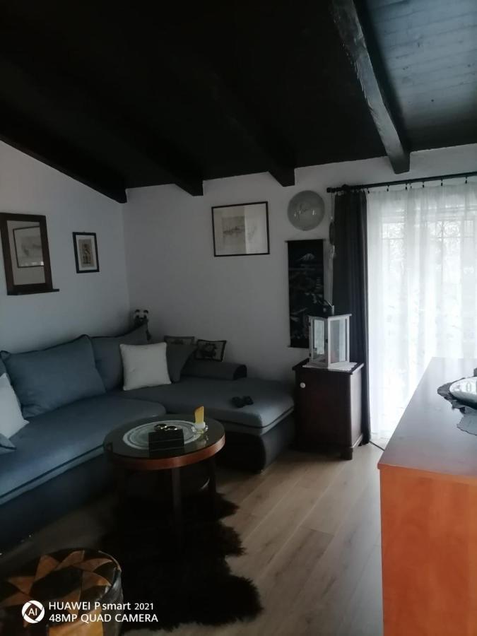 Kalista Villa Jurdani Екстериор снимка