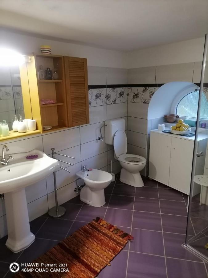 Kalista Villa Jurdani Екстериор снимка